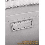 2026年1月13日新作高品質Louis Vuitton財布M15358 Monogram 25 x 5.5 x 20/GQ工場