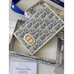 2026年1月13日新作高品質Dior財布 10 x 13.3cm /GQ工場