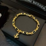 2026年1月31日入荷新品クロムハーツブレスレットギフト/誕生日/記念品/アクセサリーxin工場