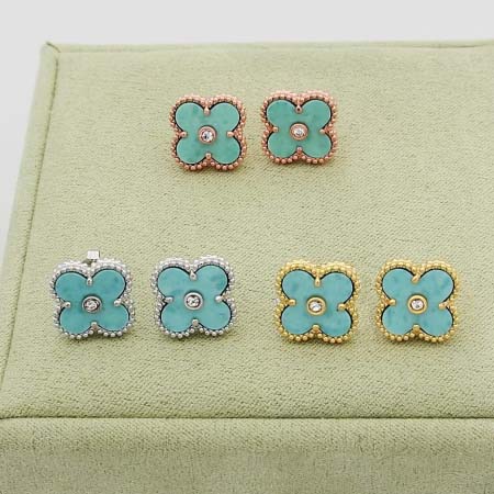 2026年2月1日入荷新品van cleef & arpelsブレスレットギフト/誕生日/記念品/アクセサリーxin工場