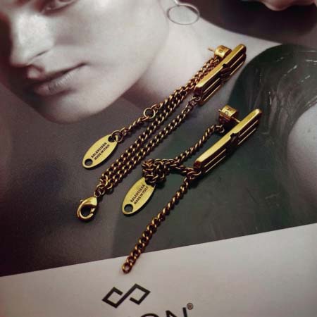 2026年2月3日入荷新品Balenciagaピアスギフト/誕生日/記念品/アクセサリーxin工場