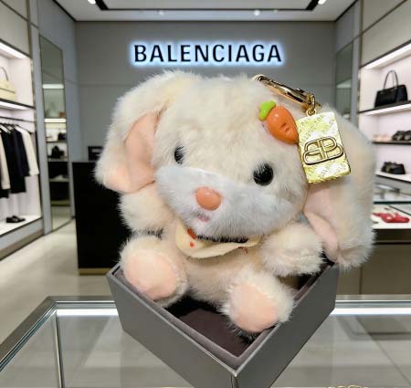 2026年2月3日入荷新品Balenciaga キーホルダー ギフト/誕生日/記念品/アクセサリーxin工場