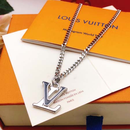 2026年2月3日入荷新品ルイヴィトンネックレスギフト/誕生日/記念品/アクセサリーxin工場