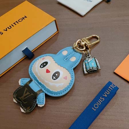 2026年2月3日入荷新品ルイヴィトン キーホルダー ギフト/誕生日/記念品/アクセサリーxin工場