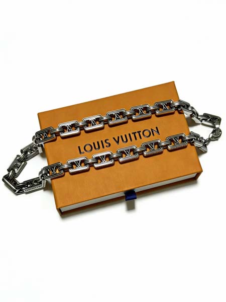 2026年2月3日入荷新品ルイヴィトンネックレスギフト/誕生日/記念品/アクセサリーxin工場