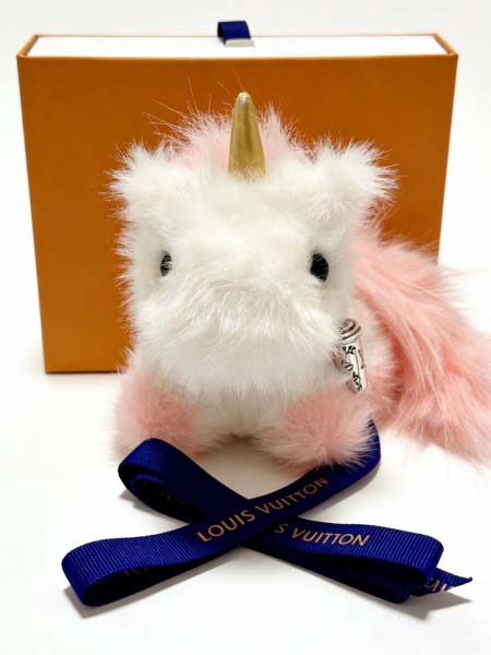 2026年2月3日入荷新品ルイヴィトン キーホルダー ギフト/誕生日/記念品/アクセサリーxin工場