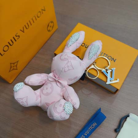 2026年2月3日入荷新品ルイヴィトン キーホルダー ギフト/誕生日/記念品/アクセサリーxin工場