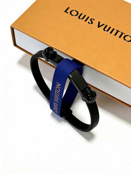 2026年2月3日入荷新品ルイヴィトンブレスレットギフト/誕生日/記念品/アクセサリーxin工場