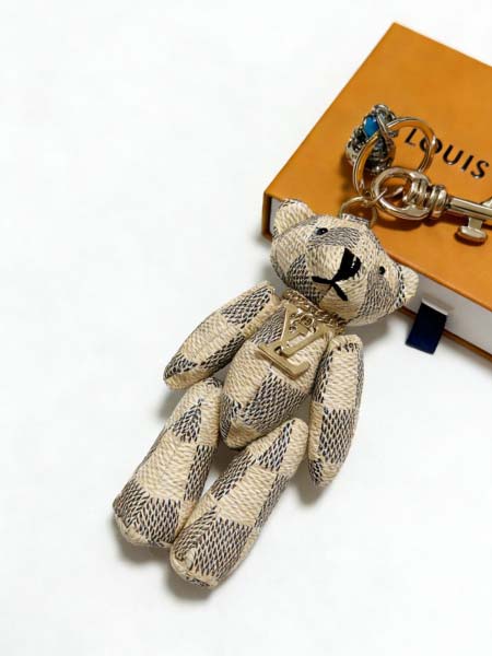 2026年2月3日入荷新品ルイヴィトン キーホルダー ギフト/誕生日/記念品/アクセサリーxin工場