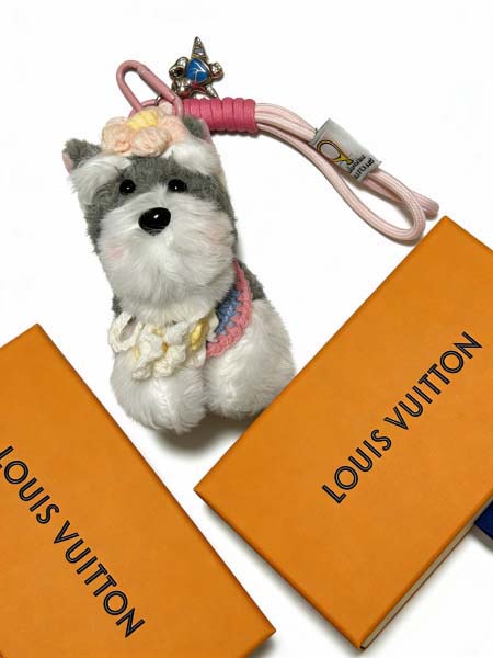 2026年2月3日入荷新品ルイヴィトン キーホルダー ギフト/誕生日/記念品/アクセサリーxin工場
