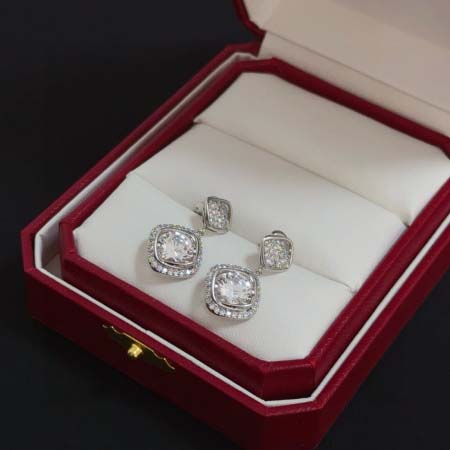 2026年2月3日入荷新品カルティエピアスギフト/誕生日/記念品/アクセサリーxin工場