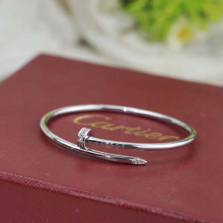 2026年2月3日入荷新品カルティエ腕輪/ブレスレットギフト/誕生日/記念品/アクセサリーxin工場