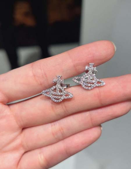 2026年2月5日入荷新品Vivienneピアスギフト/誕生日/記念品/アクセサリーxin工場