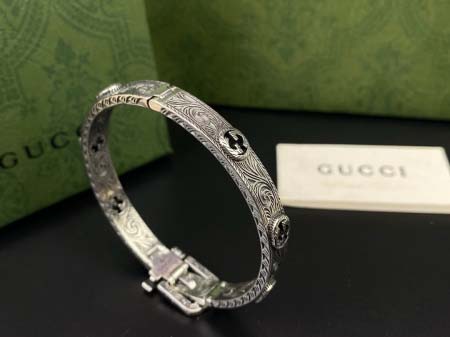 2026年2月5日入荷新品Gucci 腕輪/ブレスレットギフト/誕生日/記念品/アクセサリーxin工場
