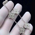 2026年2月1日入荷新品van cleef & arpelsネックレスギフト/誕生日/記念品/アクセサリーxin工場