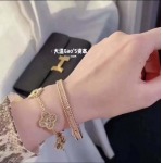 2026年2月1日入荷新品van cleef & arpelsブレスレットギフト/誕生日/記念品/アクセサリーxin工場