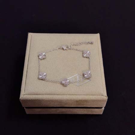 2026年2月1日入荷新品van cleef & arpel...