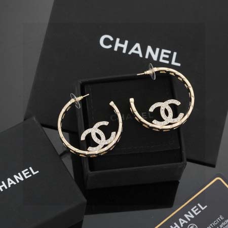 2026年2月2日入荷新品シャネルピアスギフト/誕生日/記念...