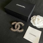 2026年2月2日入荷新品シャネルブローチギフト/誕生日/記念品/アクセサリーxin工場