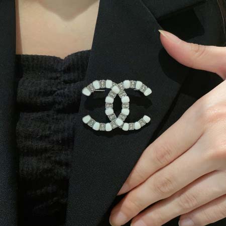 2026年2月2日入荷新品シャネルブローチギフト/誕生日/記...