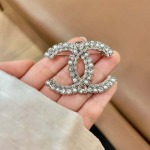 2026年2月2日入荷新品シャネルブローチギフト/誕生日/記念品/アクセサリーxin工場