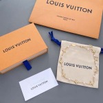 2026年2月3日入荷新品Louis Vuittonネックレスギフト/誕生日/記念品/アクセサリーxin工場