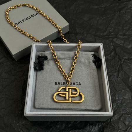 2026年2月3日入荷新品Balenciagaネックレスギフ...