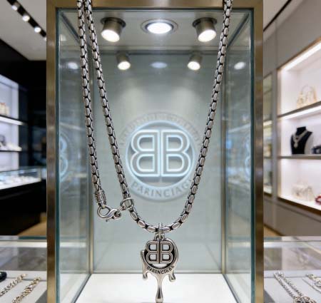 2026年2月3日入荷新品Balenciagaネックレスギフ...