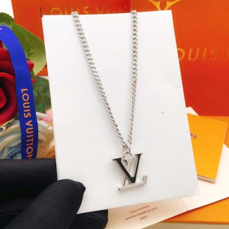 2026年2月3日入荷新品ルイヴィトンネックレスギフト/誕生...