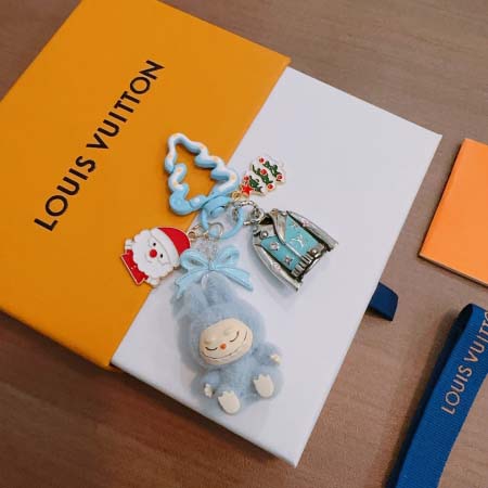 2026年2月3日入荷新品ルイヴィトン キーホルダー ギフト...