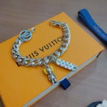 2026年2月3日入荷新品ルイヴィトンブレスレットギフト/誕生日/記念品/アクセサリーxin工場