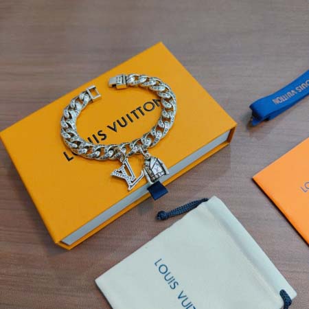 2026年2月3日入荷新品ルイヴィトンブレスレットギフト/誕...