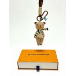 2026年2月3日入荷新品ルイヴィトン キーホルダー ギフト/誕生日/記念品/アクセサリーxin工場