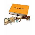 2026年2月3日入荷新品ルイヴィトン キーホルダー ギフト/誕生日/記念品/アクセサリーxin工場