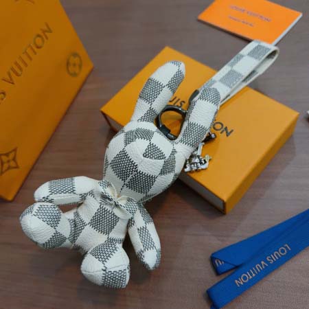 2026年2月3日入荷新品ルイヴィトン キーホルダー ギフト...