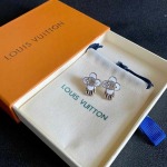 2026年2月3日入荷新品ルイヴィトンピアスギフト/誕生日/記念品/アクセサリーxin工場