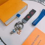 2026年2月3日入荷新品ルイヴィトン キーホルダー ギフト/誕生日/記念品/アクセサリーxin工場