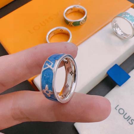 2026年2月3日入荷新品ルイヴィトン指輪ギフト/誕生日/記...