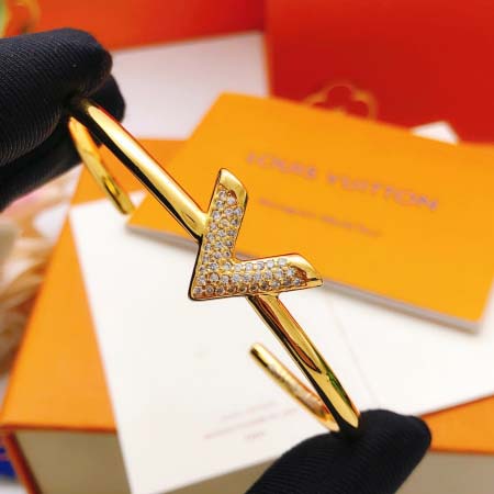 2026年2月3日入荷新品ルイヴィトン腕輪/ブレスレットギフ...