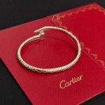 2026年2月3日入荷新品カルティエ腕輪/ブレスレットギフト/誕生日/記念品/アクセサリーxin工場