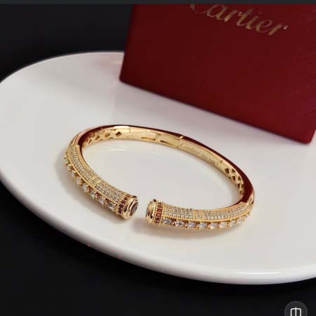 2026年2月3日入荷新品カルティエ腕輪/ブレスレットギフト...