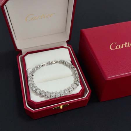 2026年2月3日入荷新品カルティエブレスレットギフト/誕生...