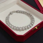 2026年2月3日入荷新品カルティエブレスレットギフト/誕生日/記念品/アクセサリーxin工場