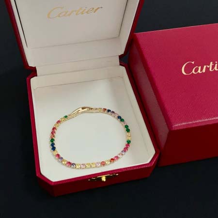 2026年2月3日入荷新品カルティエブレスレットギフト/誕生...