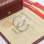 2026年2月3日入荷新品カルティエピアスギフト/誕生日/記念品/アクセサリーxin工場