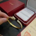 2026年2月3日入荷新品カルティエブレスレットギフト/誕生日/記念品/アクセサリーxin工場