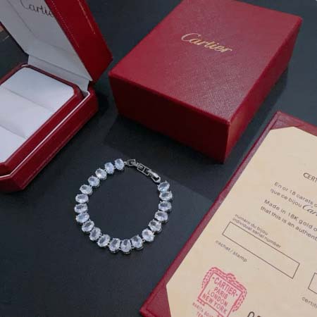 2026年2月3日入荷新品カルティエブレスレットギフト/誕生...