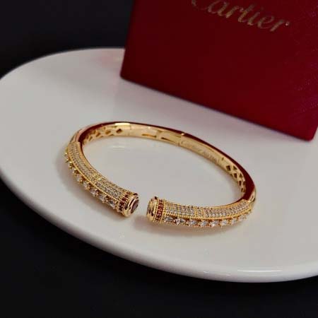 2026年2月4日入荷新品Cartier腕輪/ブレスレットギ...