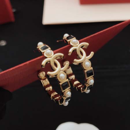 2026年2月4日入荷新品Chanelピアスギフト/誕生日/...