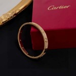 2026年2月4日入荷新品Cartier腕輪/ブレスレットギフト/誕生日/記念品/アクセサリーxin工場